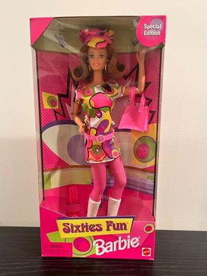 Barbie  Sixties Fun Special Edition Mattel 17693 Mod Style NRFB Vintage New 