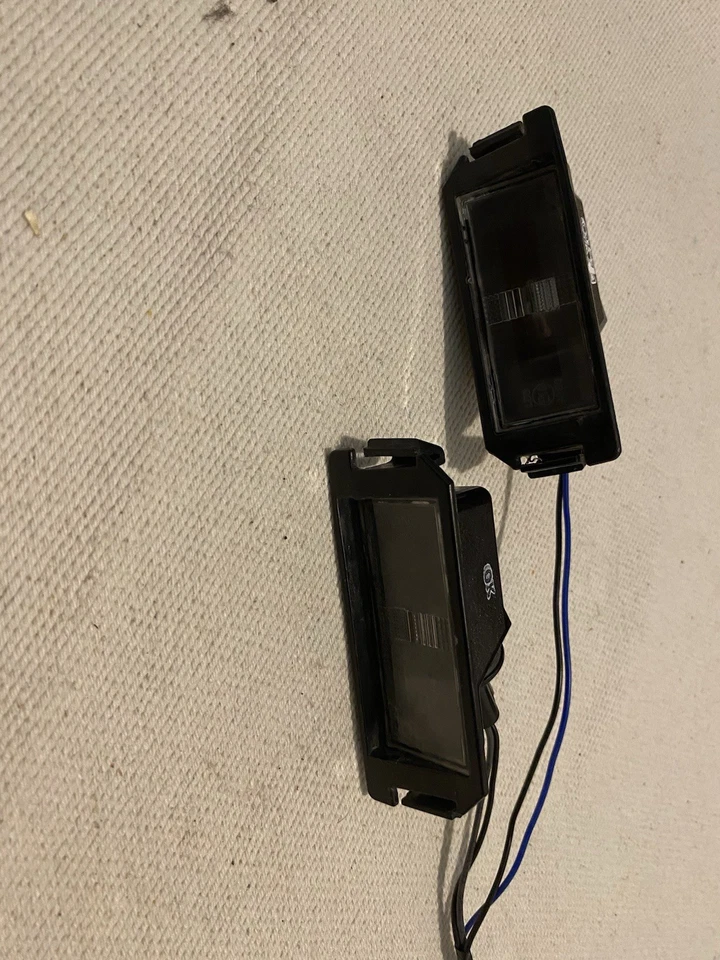Hyundai i10 Mk3 2019-2024 Number Plate Lights Pair with Wiring Bulb Holders OEM - Image 4 of 4