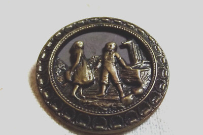 Antique Metal Picture Button - ''First Kiss'' aka ''Pay Toll Here'' in BBB (3077)