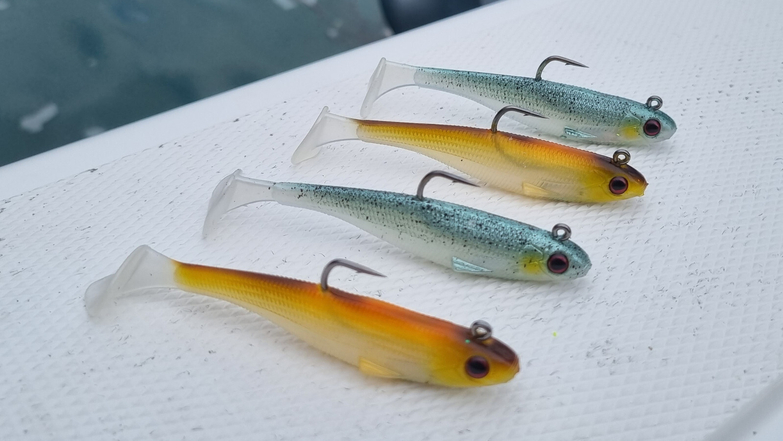 Lures 4x JOKER APEX MINNOWS soft plastic lures, wrecking, casting lure, bass