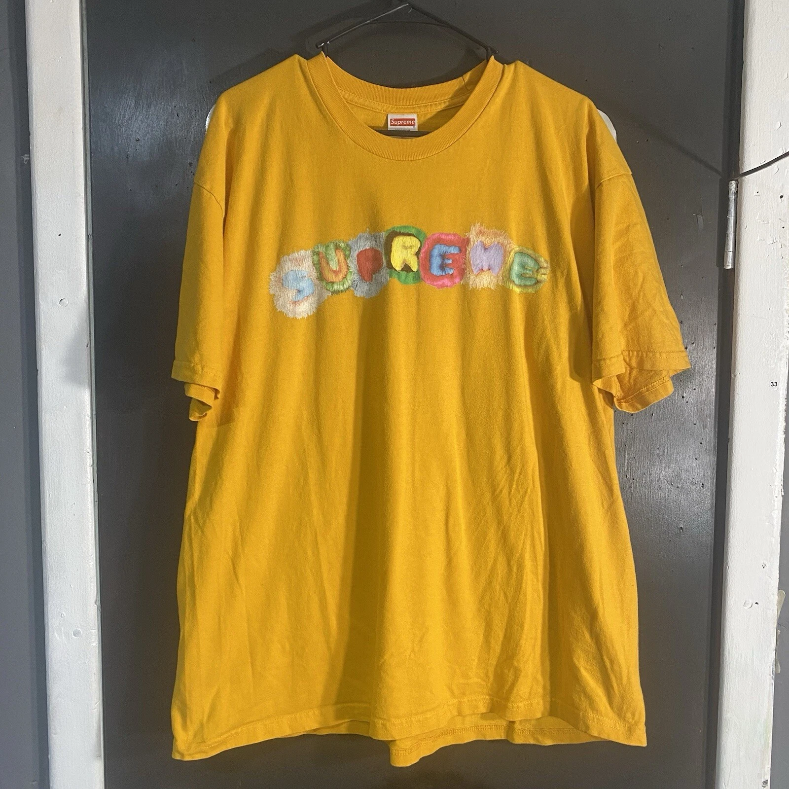 T shirt jaune moutarde vif FW19 Supreme Pillows taille XL