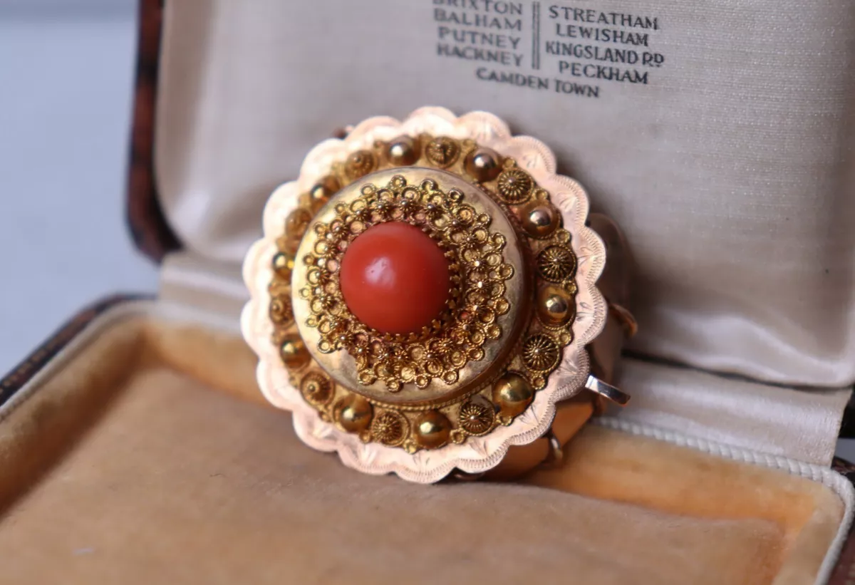Red coral clearance gold necklace