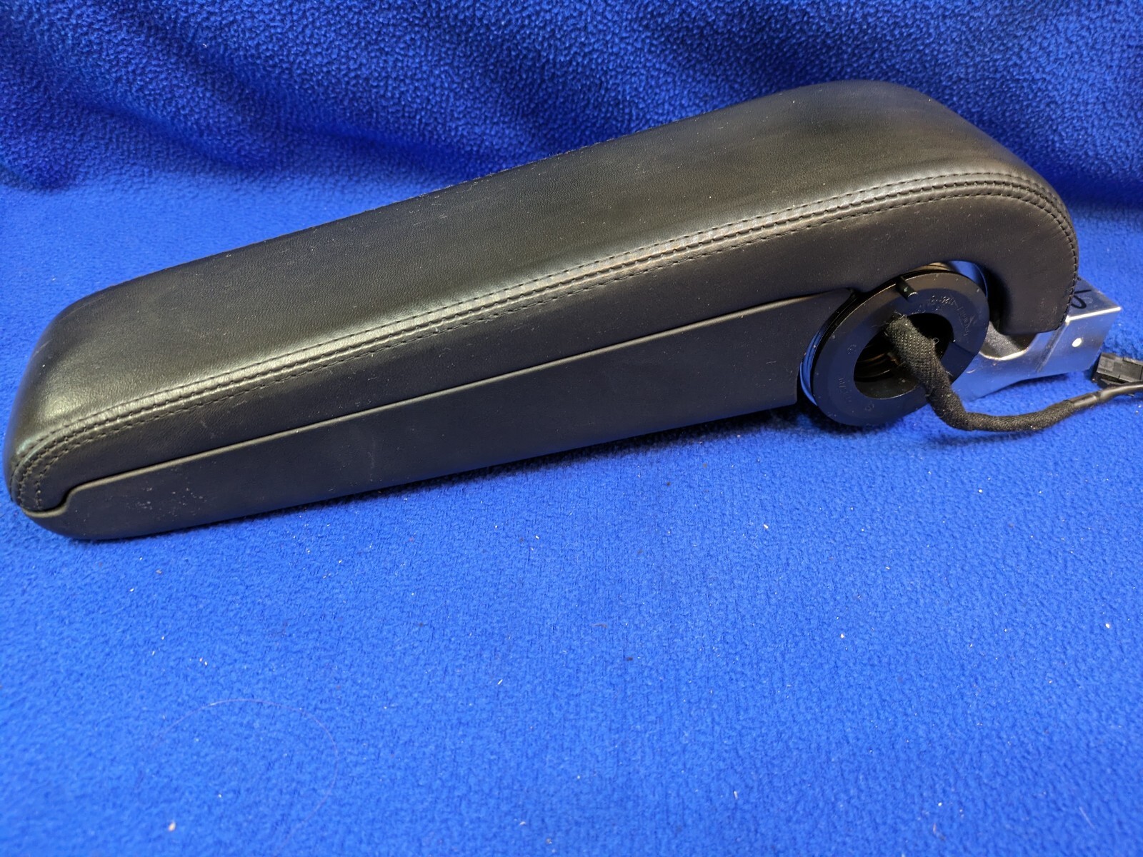 black Bentley Continental GTC GT Front right Center Console Armrest Arm Rest OEM