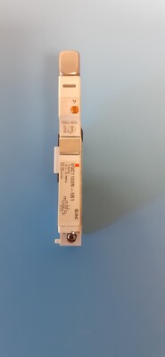 1 Stk SMC Magnetventil VQC1100N-5B1
