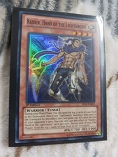 Yu-Gi-Oh Raiden Hand of the Lightsworn Super Rare 1st Edition SDLI-EN003