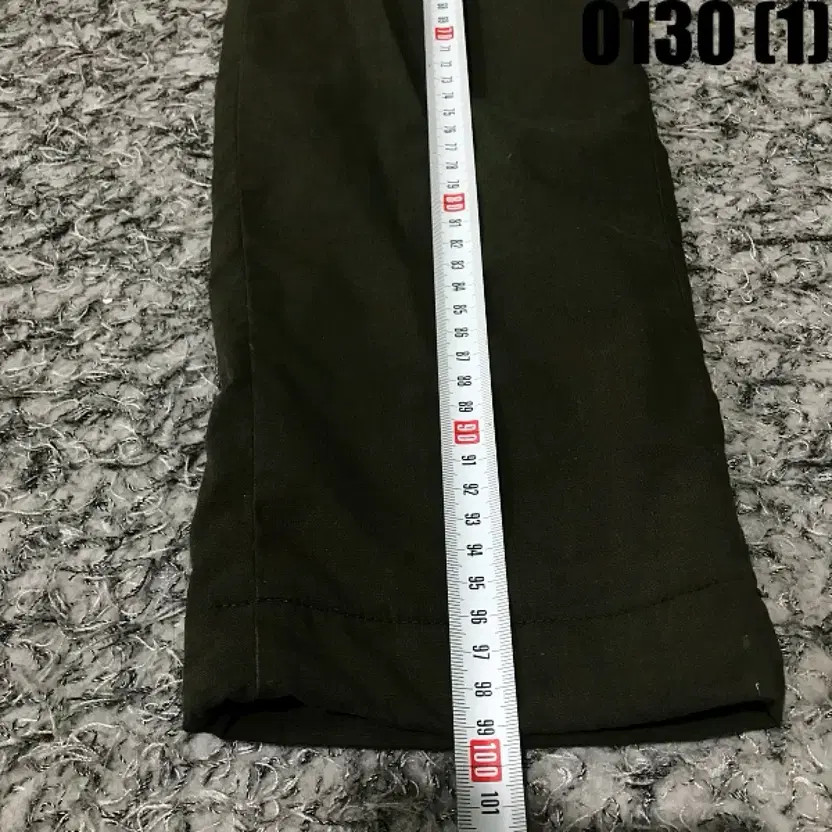 UNIQLO Khaki Belt Slacks S - Comfortable Casual Pants thumbnail 10