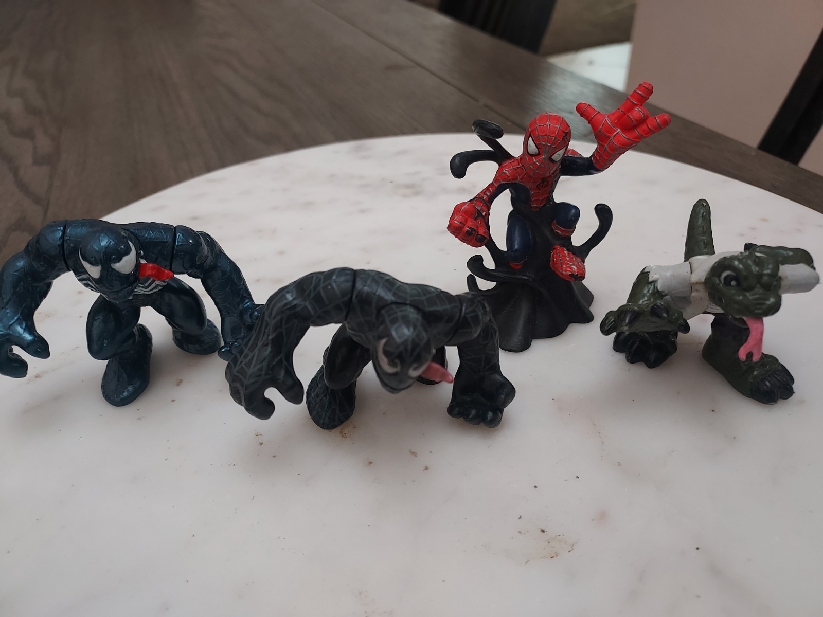 S Toys Lot Of 4