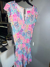 Lilly Pulitzer Tropical Floral Romper Ruffle Flutter V-Neck Elastic Waist M