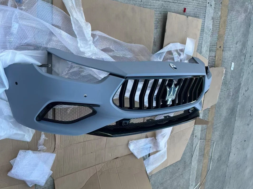 Actualización PARAGOLPES DELANTERO MASERATI GHIBLI 2014-2023 actualización ANTIGUO A NUEVO Foto 2 de 3
