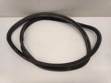 BMW 7 G11, G12 Dichtungsgummi der hinteren T�r an der Karosserie 2.00 26921255
