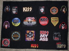 KISS - Lot of 19 Patches - Neatly Sewn on a 25 x 18  Cloth to be hung -