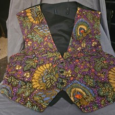 Beaded Floral Pattern Vest- Vintage- Fits Small