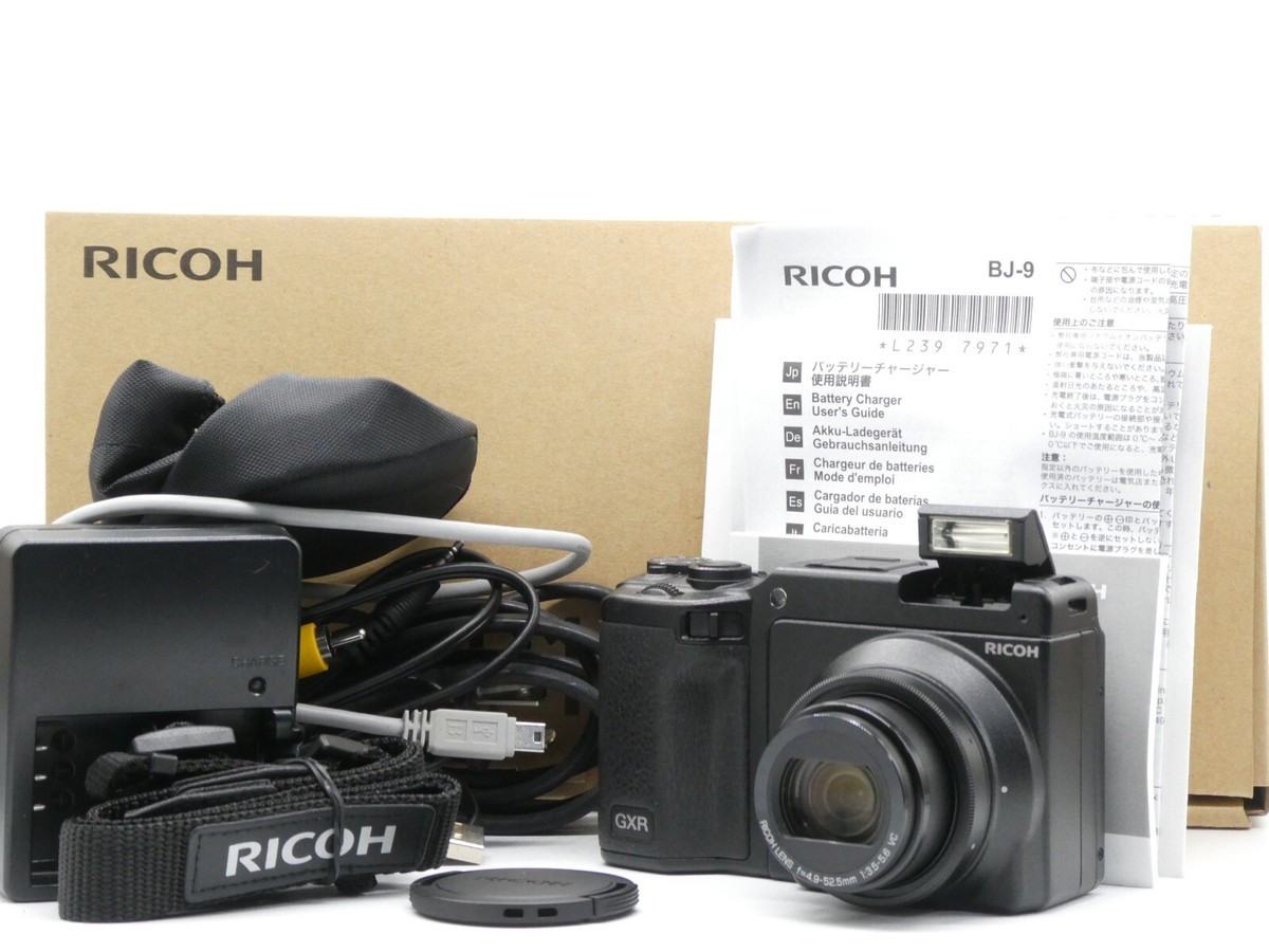 Ricoh GXR + P10 Kit w⁄28-300 lens 【外観特上級】RICOH リコー GXR /