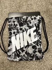 NEW Nike drawstring backpack CU8339-010