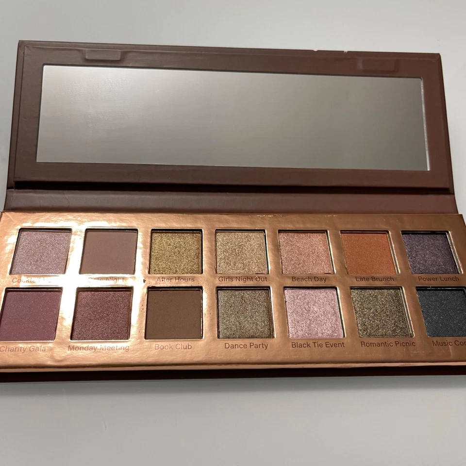 Mally Beauty Best Dressed Lids Neutral Bolds 14 Matte Shimmer Eyeshadow Palette - Image 4 of 4