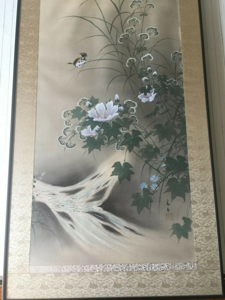 Pájaro y flor de seda vintage grande chino pintado a mano firmado por artista, enmarcado Foto 4 de 4