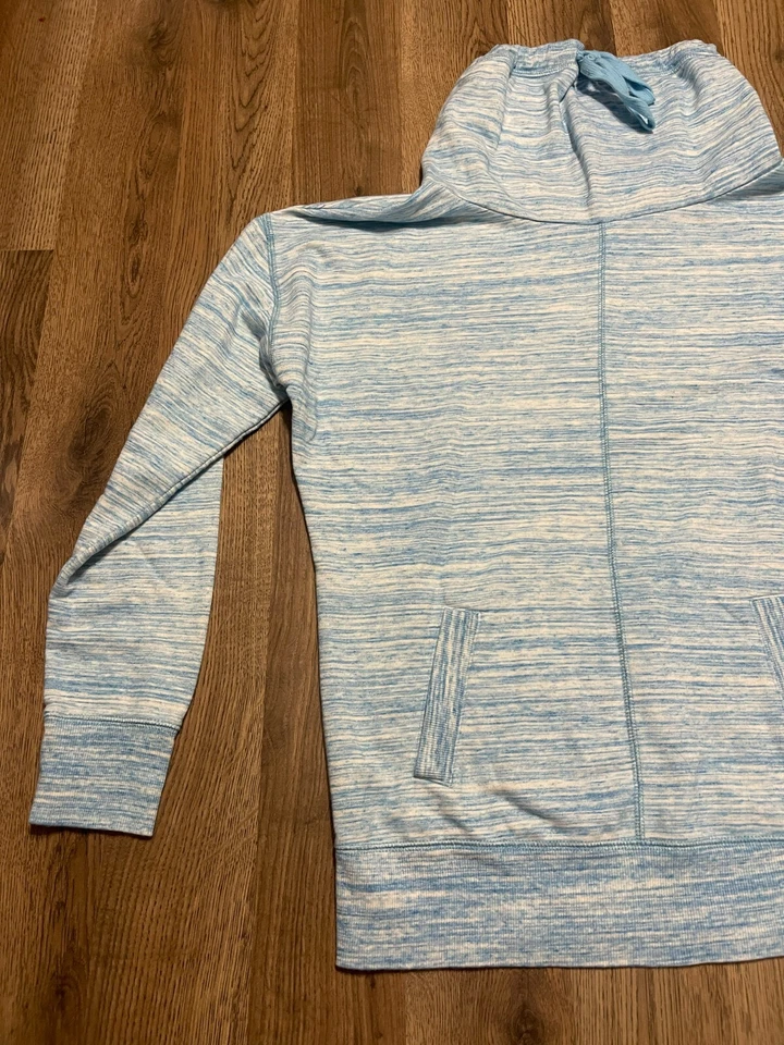 Camisa Xersion, Para Mujer Talla Pequeña, Azul Blanco, Rayas, Cuello Simulado, Manga Larga Foto 3 de 4