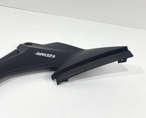 Keeway RKF 125 E5 2022 - 2024 Lower Right Fuel Tank Fairing Cover 65602L430000 - Picture 10 of 16