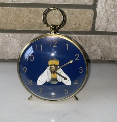 Vintage Bienenstanduhr. Blaues Zifferblatt mit Zeigern in Goldoptik. 