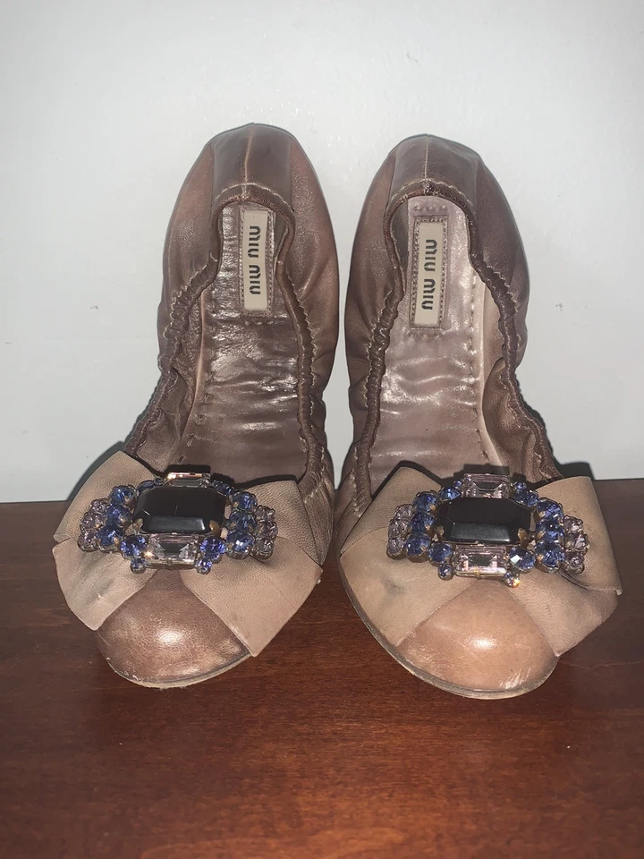 Zapatos planos de ballet MIU MIU Prada gemas joyas moño marrón tostado talla 38/8 Foto 2 de 4