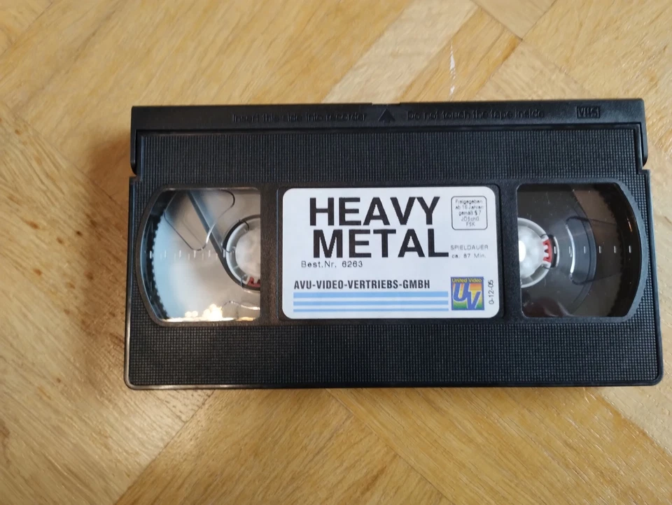 Heavy Metal - Sex and Crime and Rock`n Roll! VHS - Bild 3 von 4