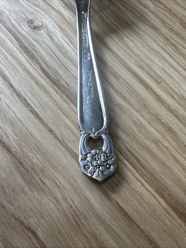1847 Rogers Bros Eternally Yours Toddler Place Setting Fork Only Silverplate IS - Picture 5 of 5