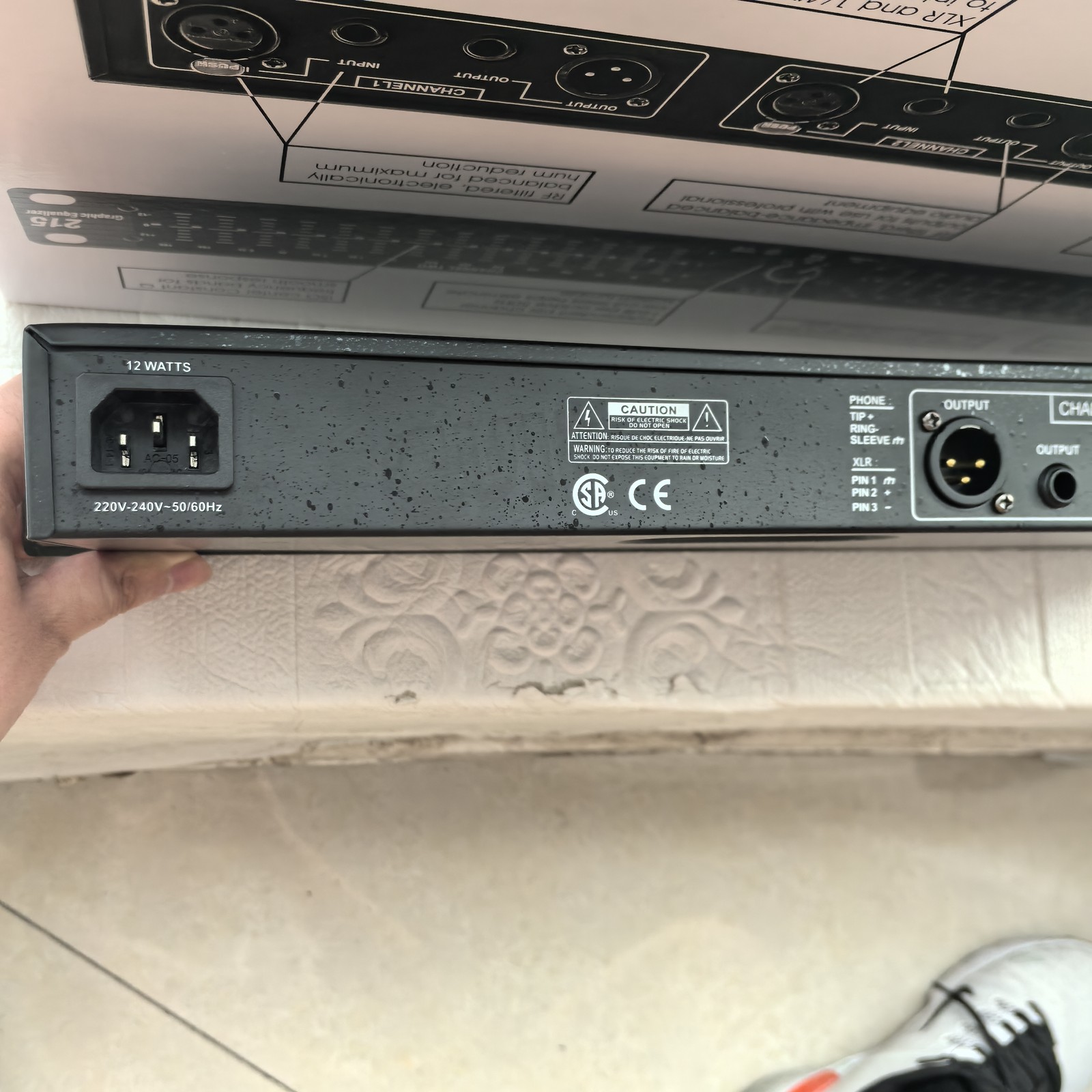 215 DBX Dual Channel 15-Band Graphic Equalizer Free shipping NEW