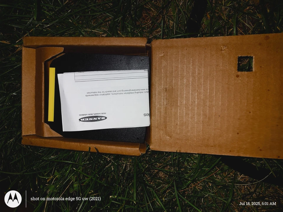 NEW Banner Engineering XS16SI Safety Controller Expansion Input Module - Image 2 of 4