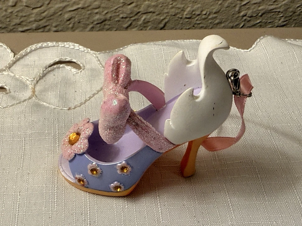 Disney Parks Runway Shoe Daisy Duck Christmas Ornament High Heel RETIRED! - Image 3 of 4