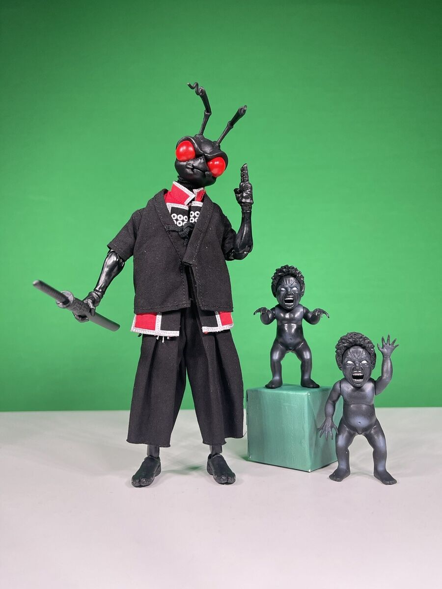mezco one:12 Custom Ninja Samurai Gomez - Skull W/ 2 Evil mezco one:12 Custom Ninja Samurai Gomez - Skull W/ 2 Evil