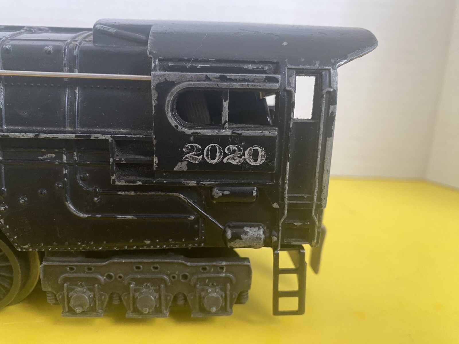Picture 3 of 12