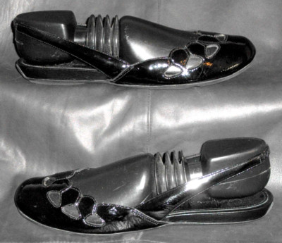 Cole Haan women's black patent leather slingbacks flat pump shoes size 5 1/2B  