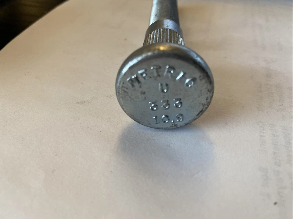 Chevrolet GMC Express Savana 3500 2000-2002 tacos de rueda trasero 610-333 nuevo en stock Foto 2 de 4