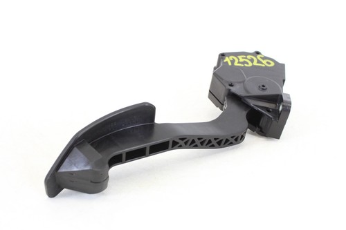2018-2023 SUBARU CROSSTREK GAS THROTTLE ACCELERATOR PEDAL 36010FL021 OEM #12526 - Picture 7 of 10