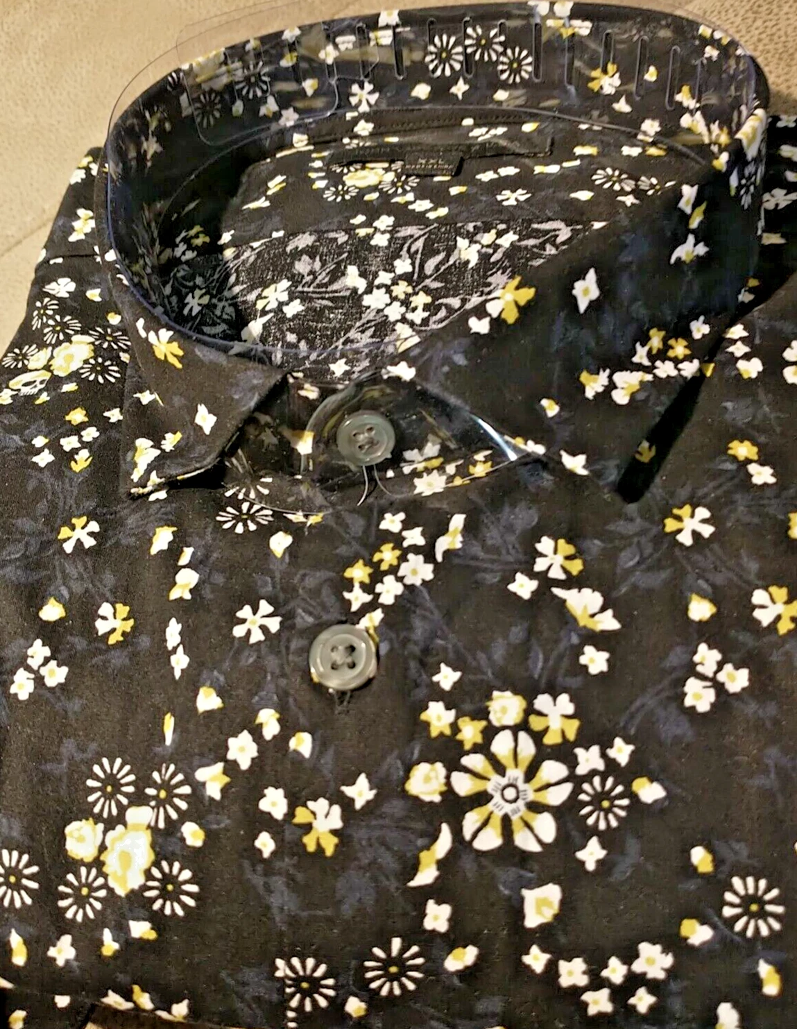 NWT John Varvatos men's size 2XL(XXL)Long sleeve button down Shirt Skulls/Floral