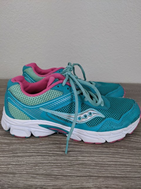 saucony pink running shoes