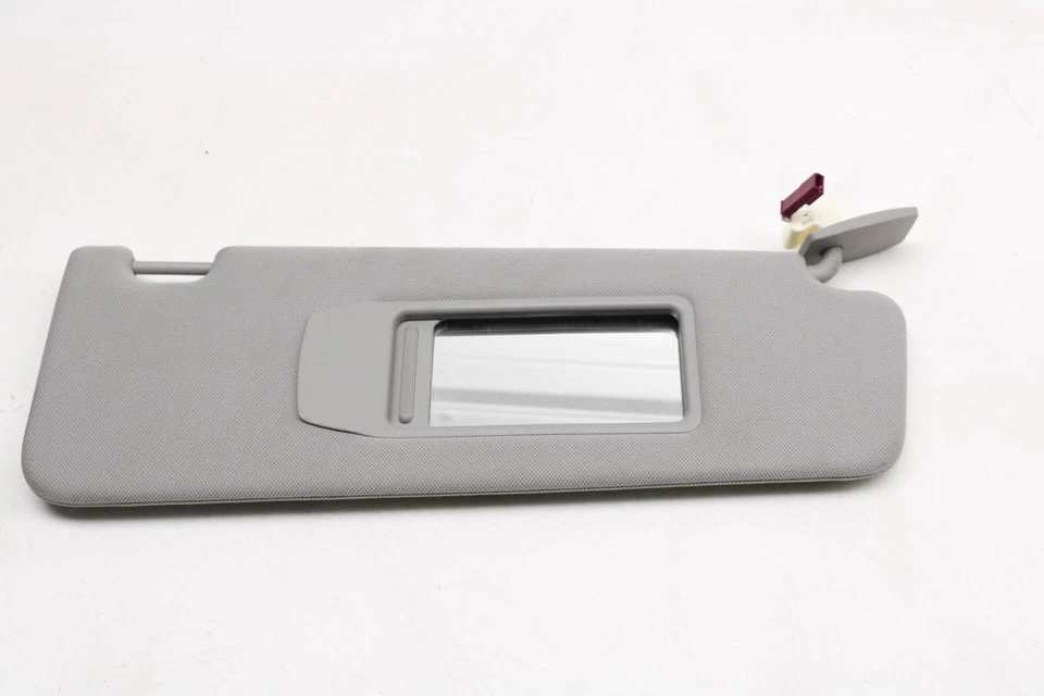 2010-2017 BMW 535I GT - Right SUN Visor / Mirror 7225918 - Image 2 of 4