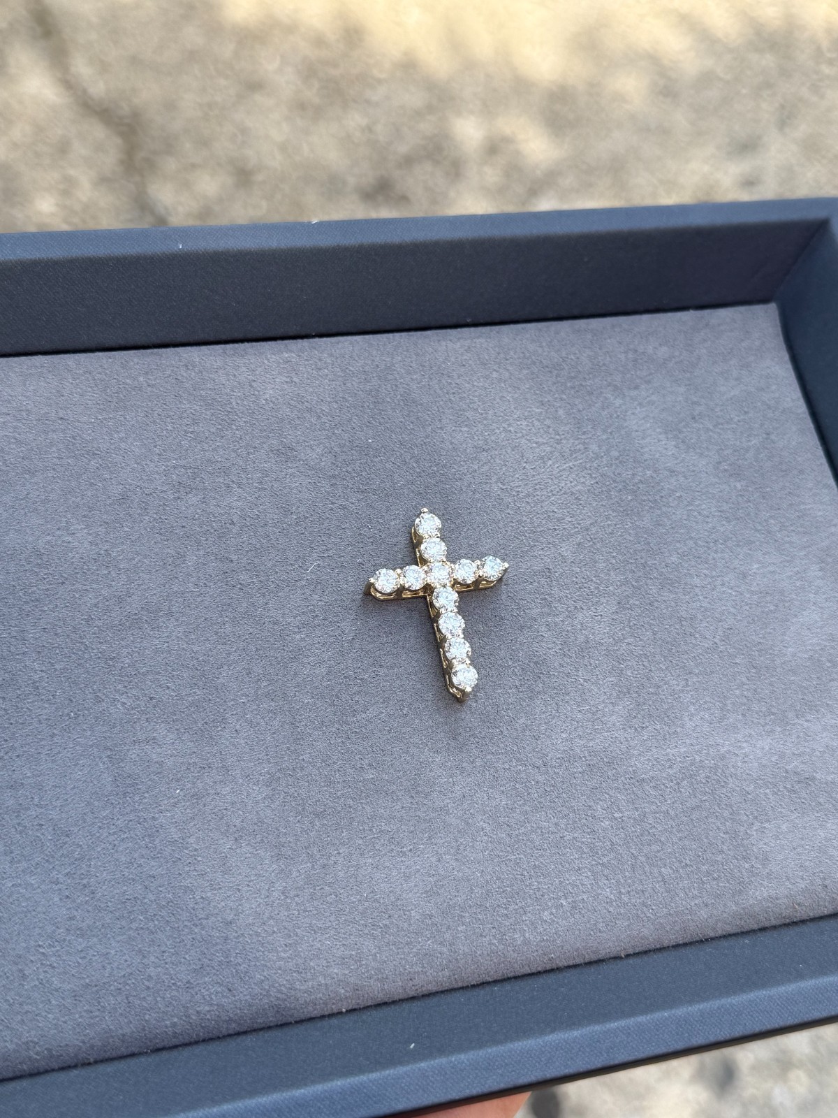Picture 4 of 5