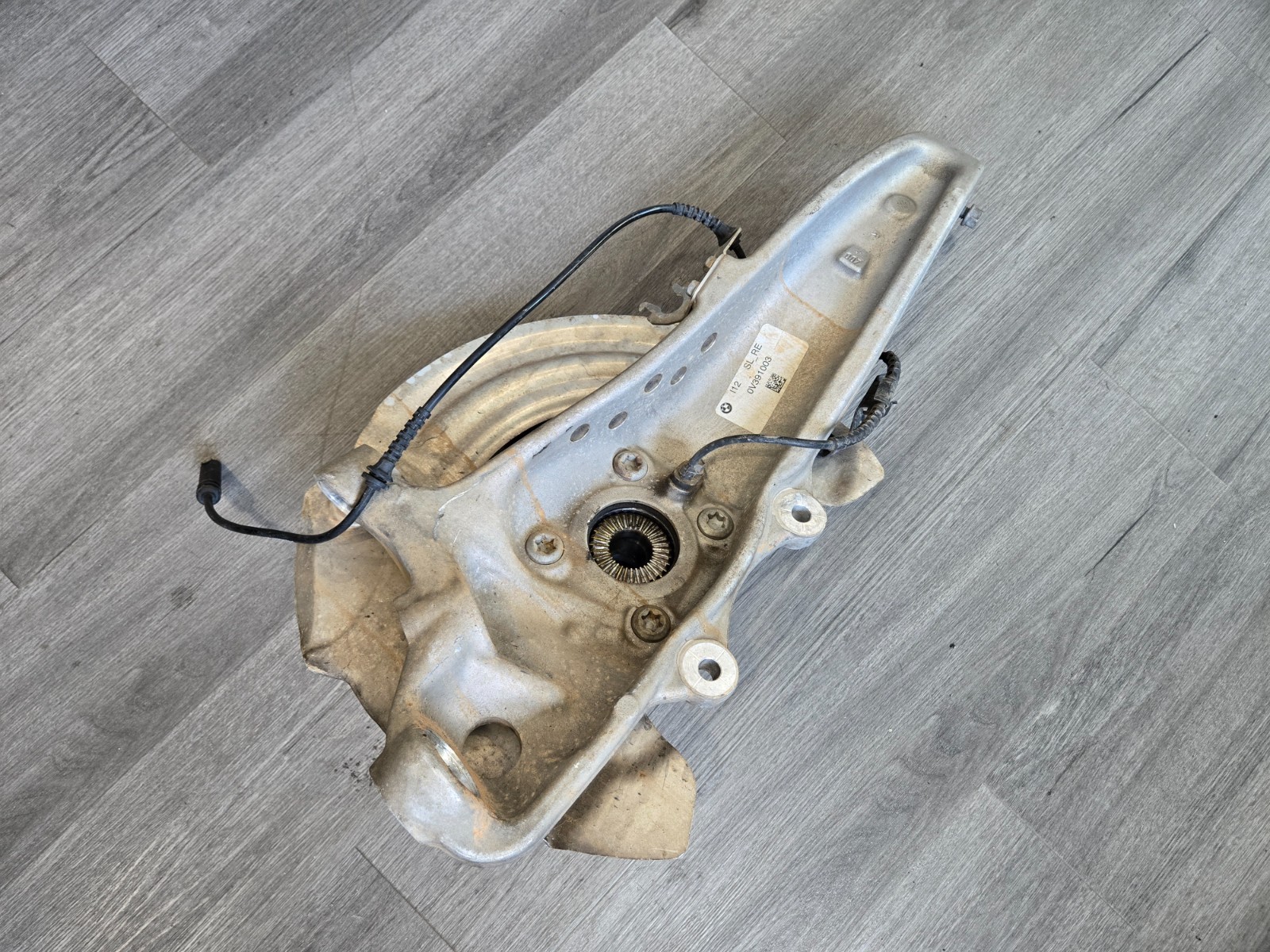 BMW i8 2014-2020 FRONT+RIGHT Steering knuckle