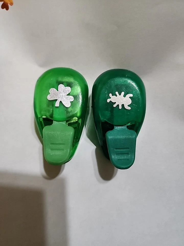 Easy Quick Push Paper Punches Clover And Ant, BUG.  Work As They Should  - Image 2 of 4