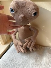 Toy Factory Universal 'E.T. the Extra-Terrestrial' 12" Plush Toy - New