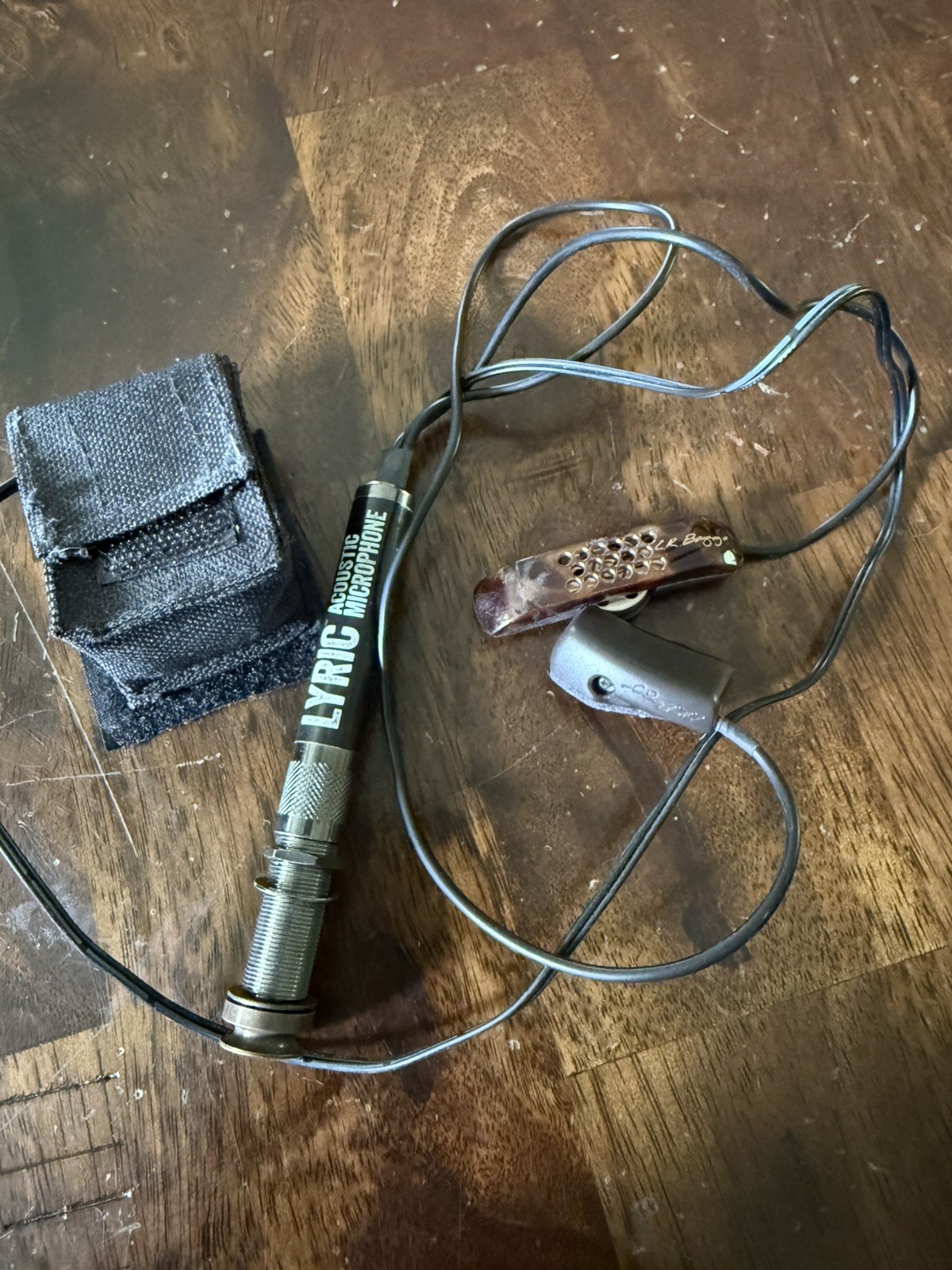 L.R. Baggs Lyric Acoustic Guitar Microphone System
