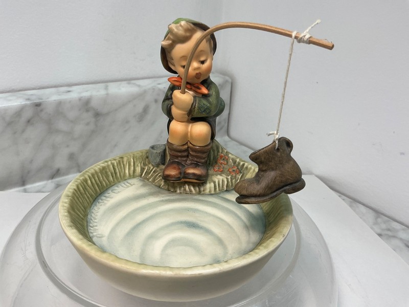 Hummel #373 "Just Fishing" Boy fishing and catching a boot. perfect cond. (V-3)