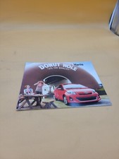 2014 TOYOTA YARIS DONUT DEALER SHOWROOM SALES BROCHURE CATALOG BOOKLET 