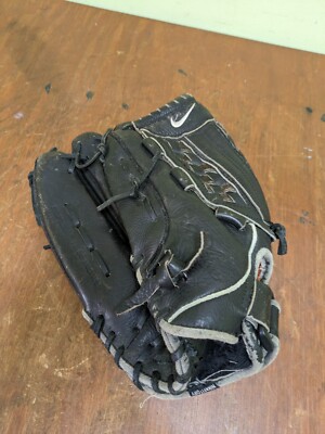 Nike Air Barrage Size 13'' Softball Glove  Black Leather Left Handed LHT