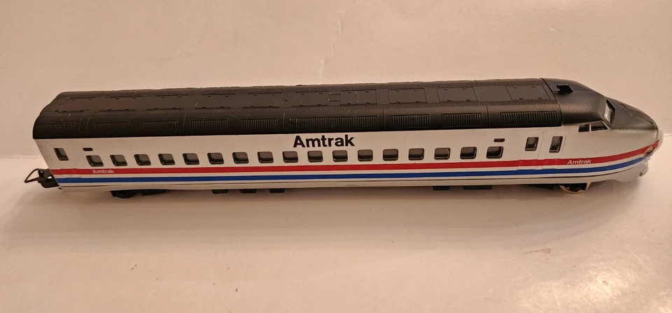 Model Power HO Scale Locomotive Amtrak 1095D Dummy - Image 2 of 4