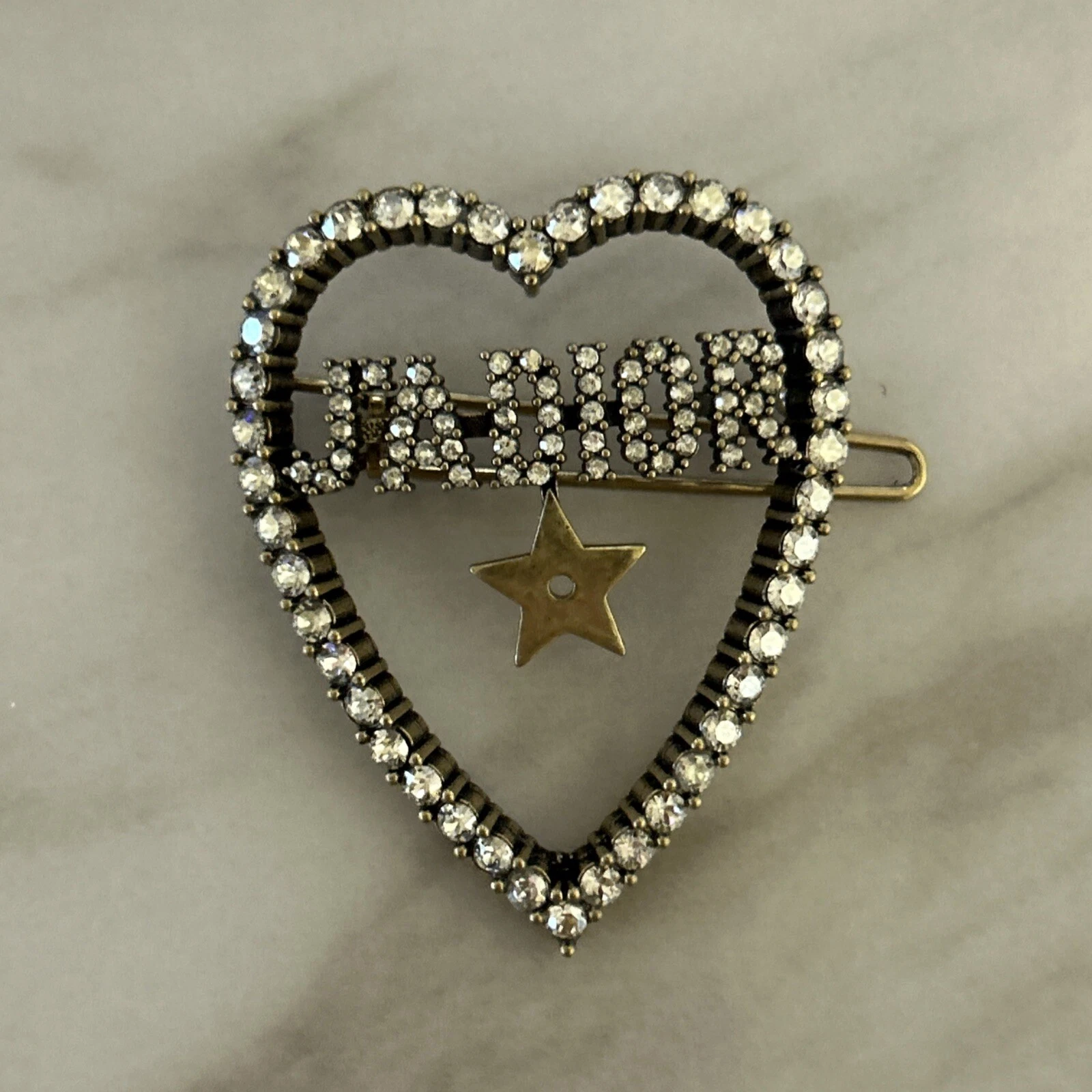 Broche CHRISTIAN DIOR J'Adior strass coeur étoile dorée métal avec boite authentique