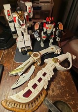 Collection 1994 Mighty Morphin Power Rangers 2 White Swords And 2 Robots MMPR