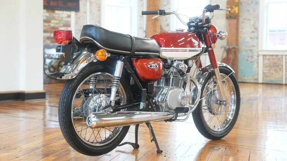 1971 Honda CB Foto 3 de 4