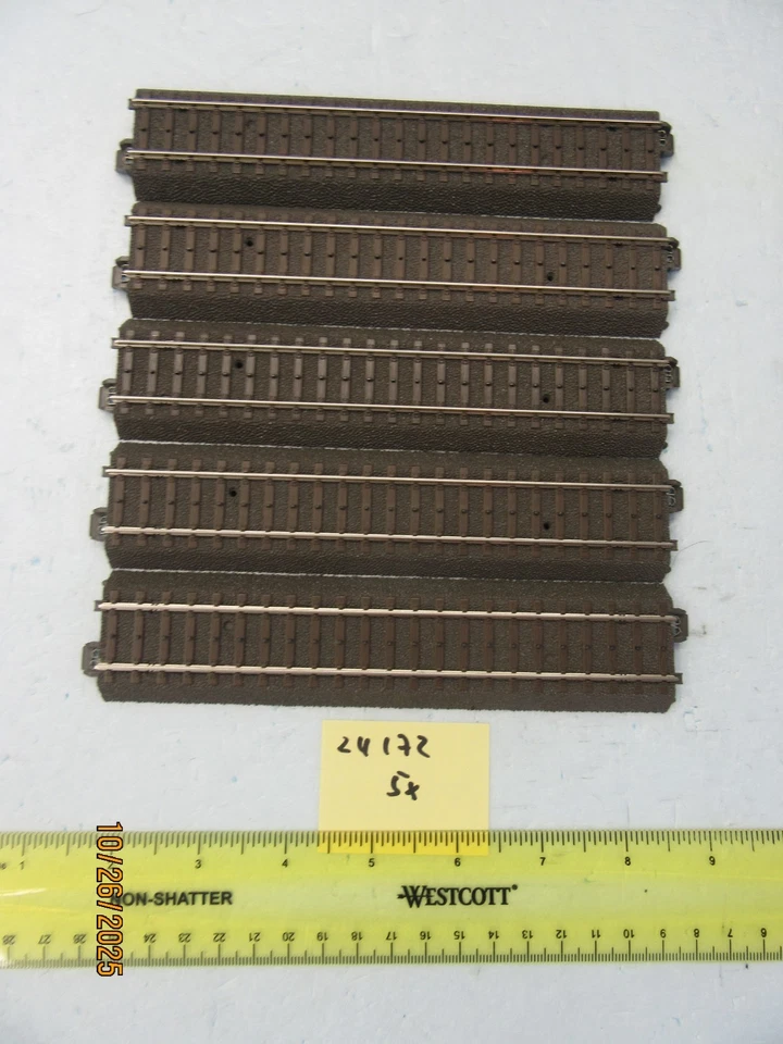HO - Marklin 24188 C Track - Straight 7-13/32'' 18.8cm (Set of 5) - Out of Set - Image 2 of 2